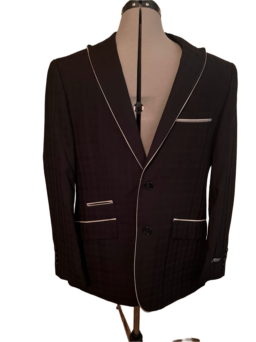 Akademiks Black Sport Coat with White Piping